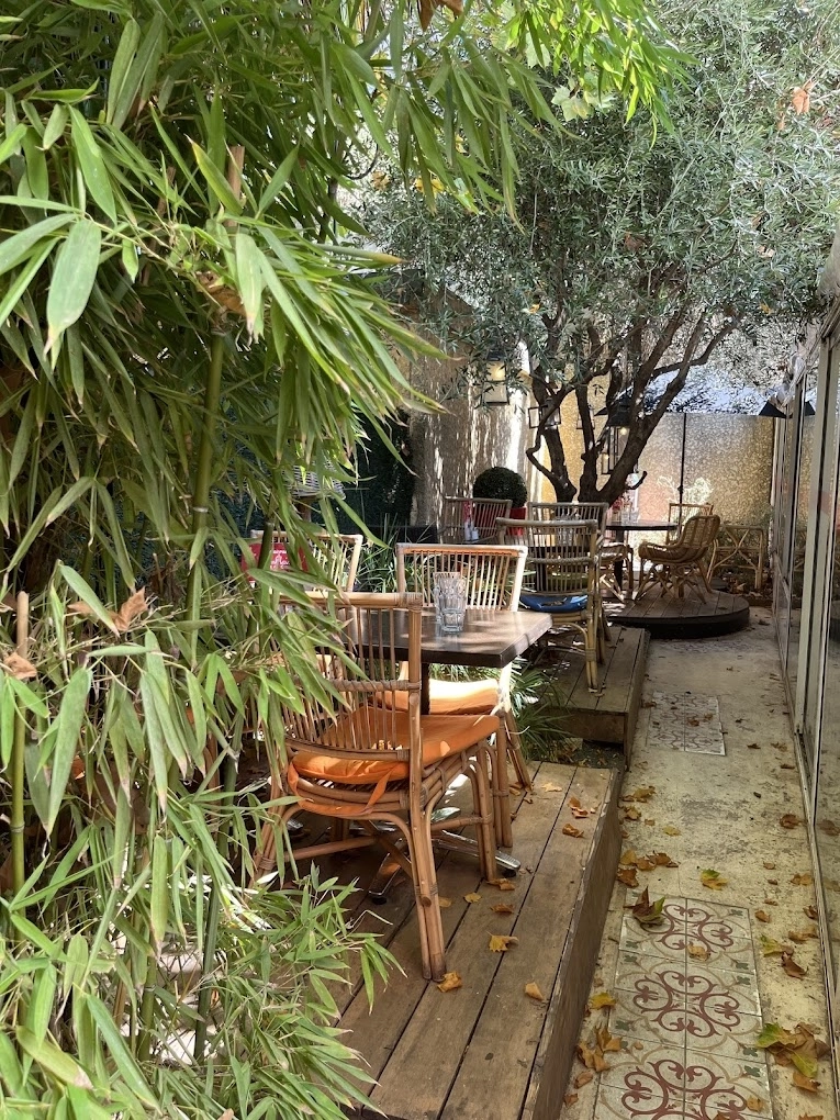 Monplaisir Côté Cour – Restaurant familial à Lyon 8