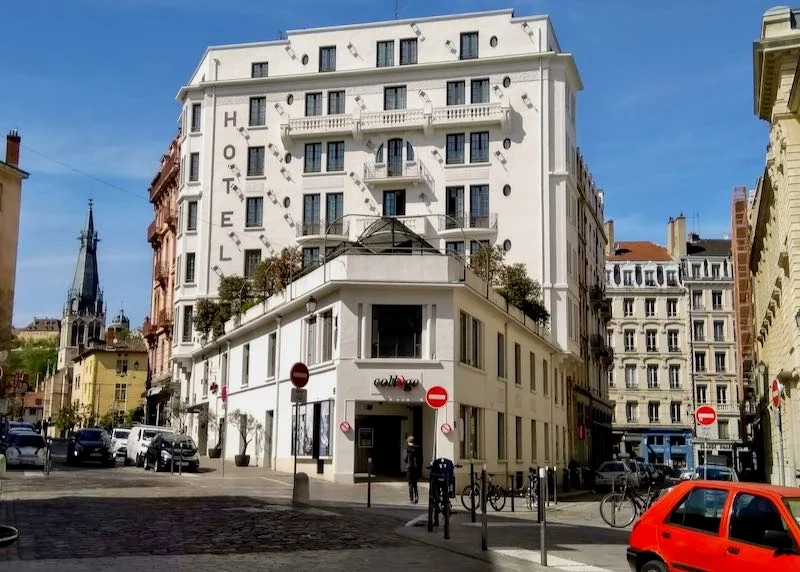 Collège Hotel