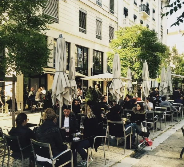 Terrasse restaurant le plan B Brotteaux