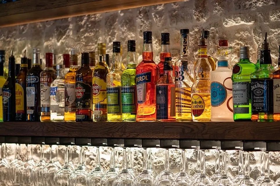 Dégustez des bières fraîches et des tapas savoureuses au Traquenard Lyon Dégustez des bières fraîches et des tapas savoureuses au Traquenard Lyon