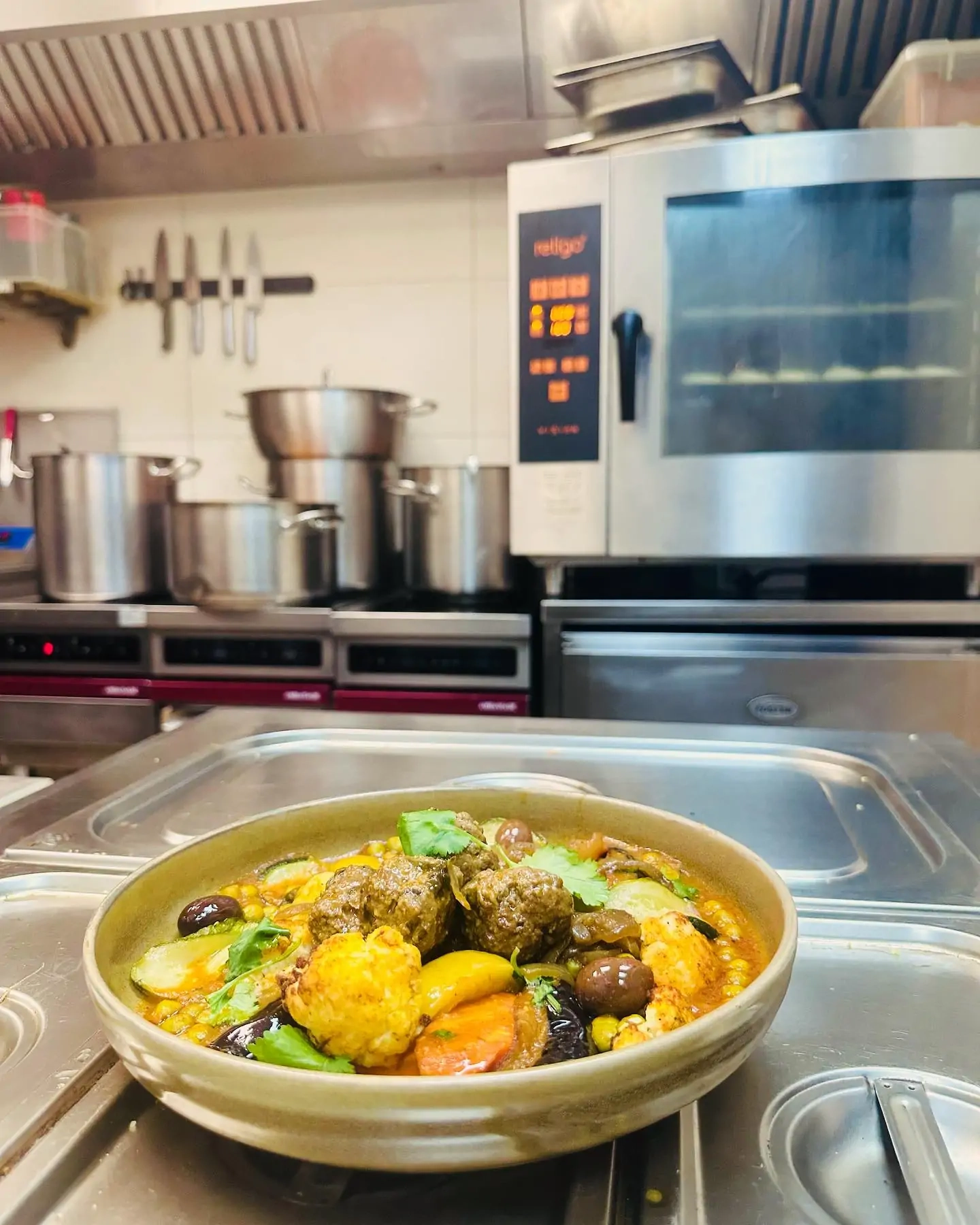 Dégustez un couscous royal généreux chez Oh Couscous à Lyon Dégustez un couscous royal généreux chez Oh Couscous à Lyon