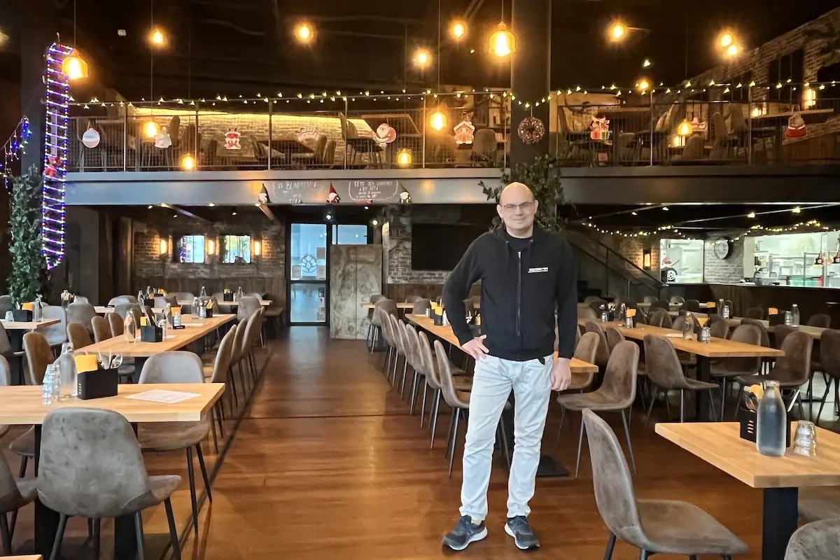 Dégustez une bière brassée sur place dans une ambiance conviviale au Malting-Pot Part-Dieu Dégustez une bière brassée sur place dans une ambiance conviviale au Malting-Pot Part-Dieu