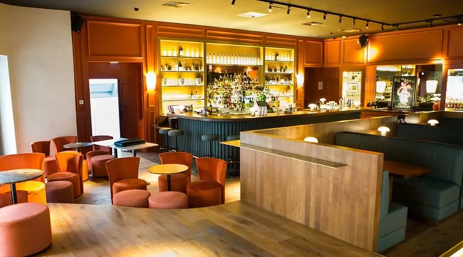 L'Officine un lieu unique à Lyon pour des cocktails créatifs et un voyage sensoriel L'Officine un lieu unique à Lyon pour des cocktails créatifs et un voyage sensoriel