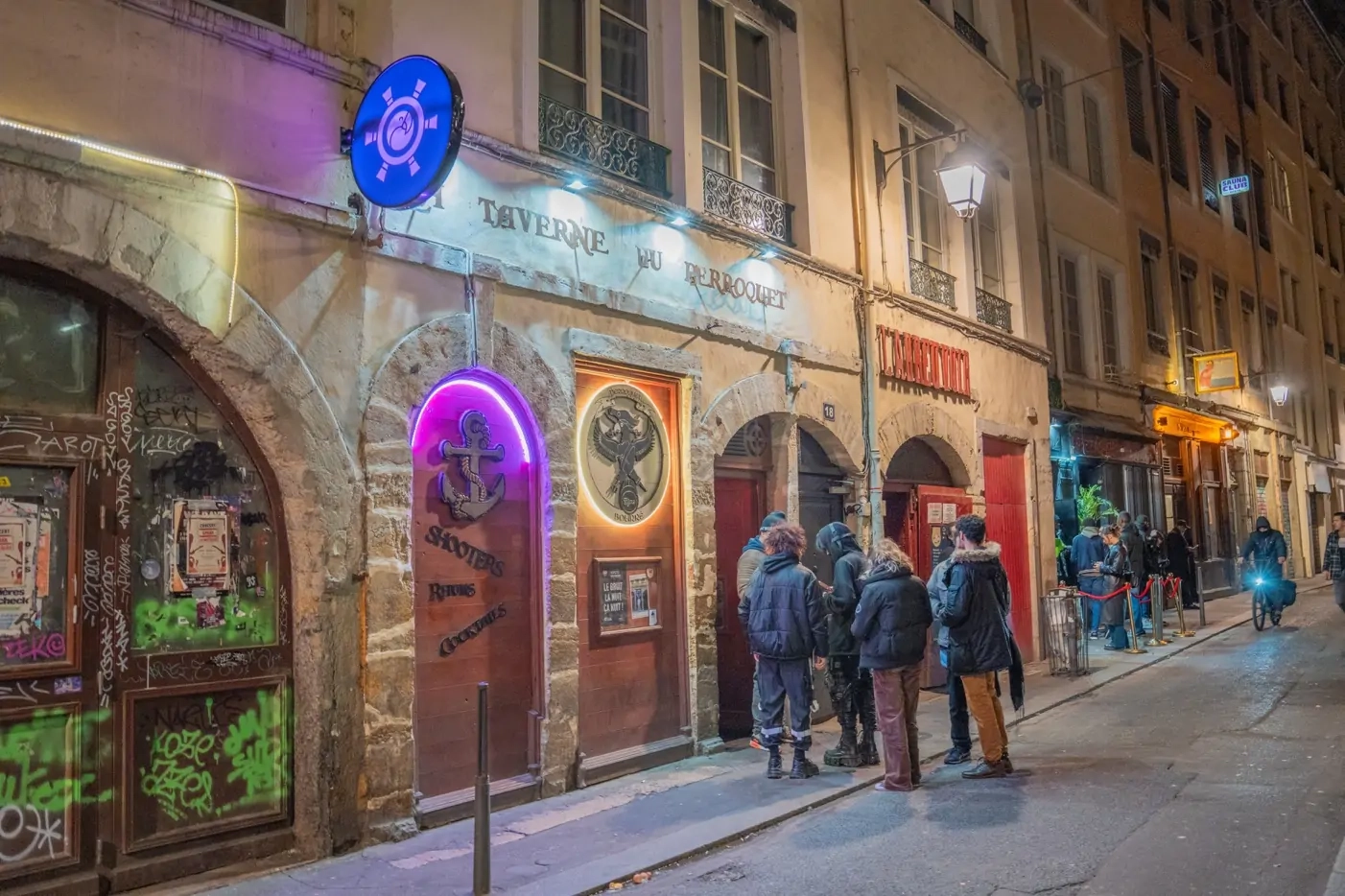 La Taverne du Perroquet à Lyon un décor cosy et pirate pour une soirée inoubliable ! La Taverne du Perroquet à Lyon un décor cosy et pirate pour une soirée inoubliable !