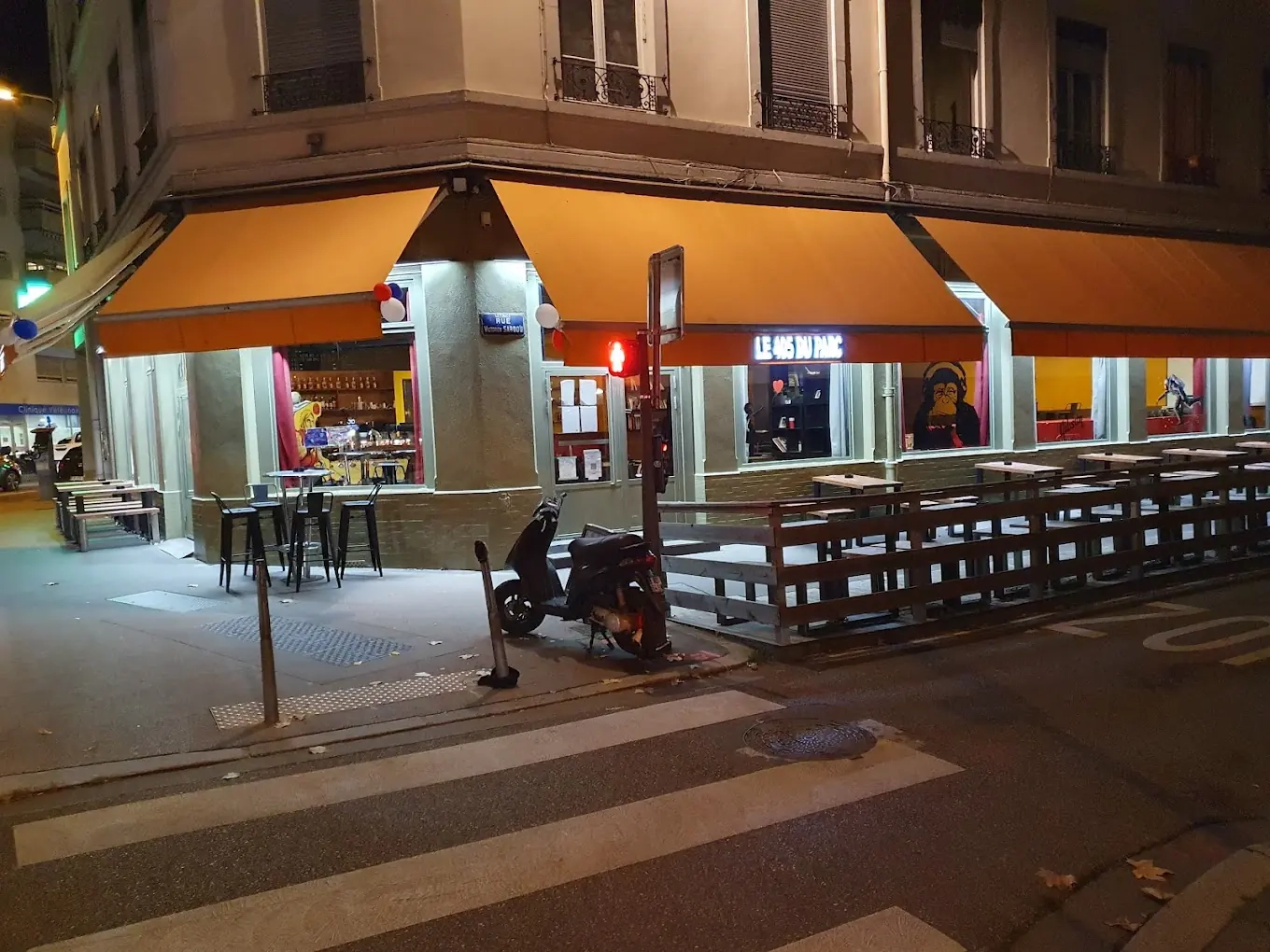 Large sélection de bières artisanales à déguster entre amis