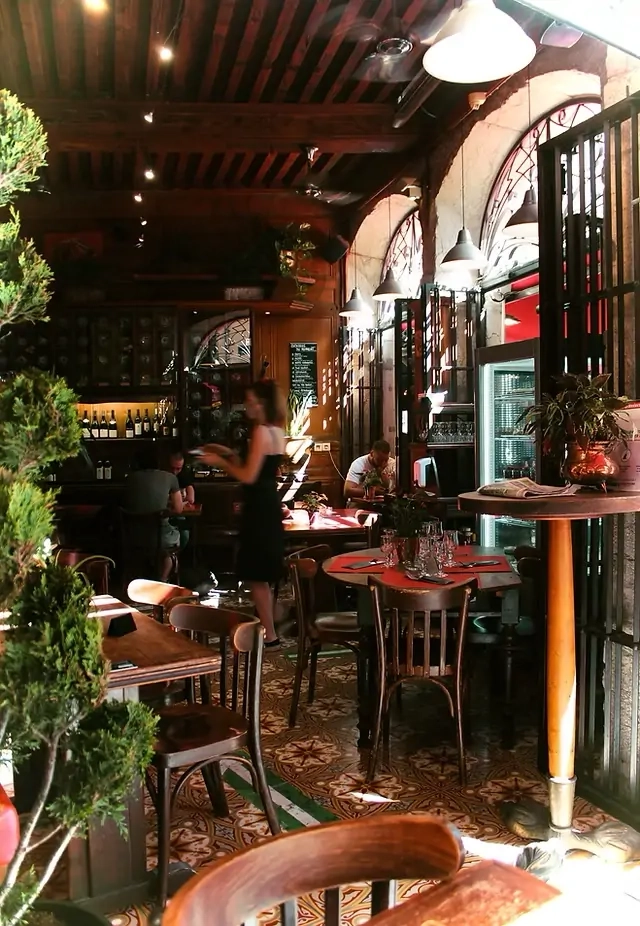 Le Café 203, un lieu incontournable pour boire, manger et se retrouver au cœur de Lyon Le Café 203, un lieu incontournable pour boire, manger et se retrouver au cœur de Lyon