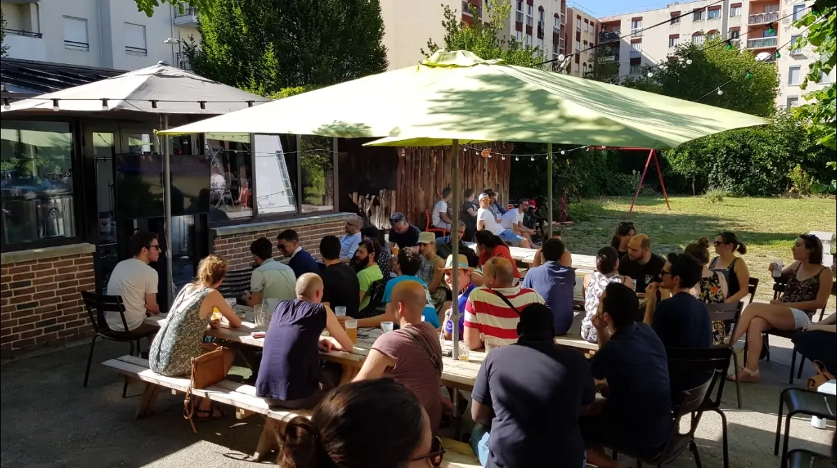 Savourez des bières artisanales et une cuisine du monde faite maison au Malting-Pot Lyon 7 Savourez des bières artisanales et une cuisine du monde faite maison au Malting-Pot Lyon 7