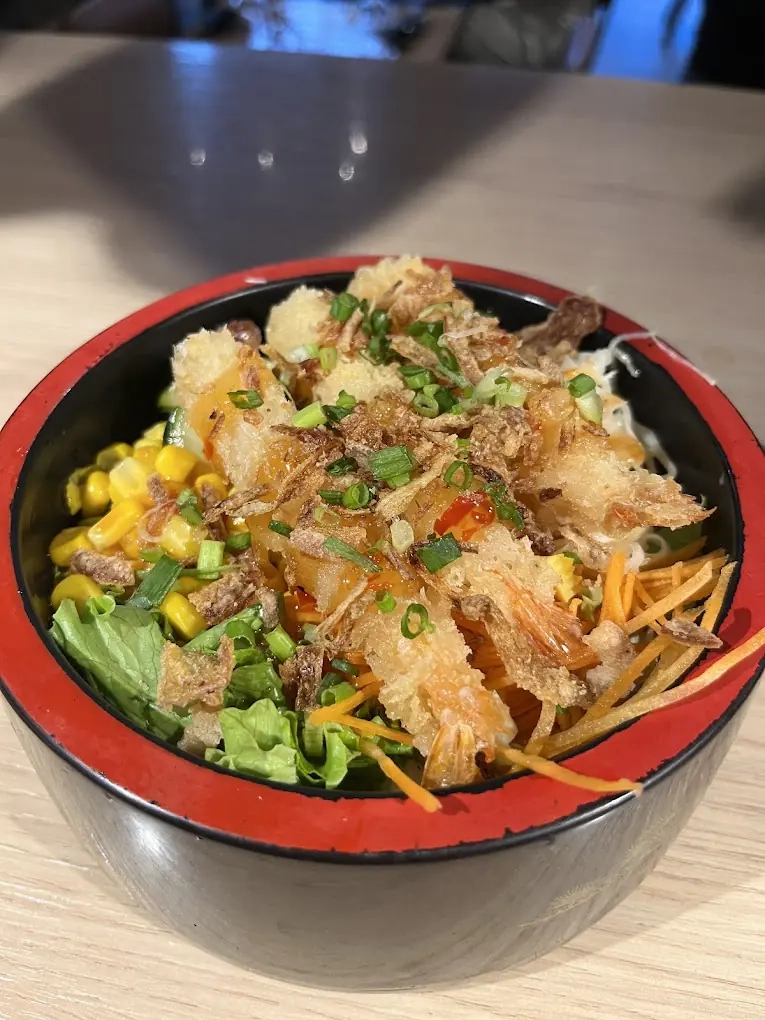 Sushis, ramens et tapas japonaises un voyage culinaire au cœur de Lyon Sushis, ramens et tapas japonaises un voyage culinaire au cœur de Lyon