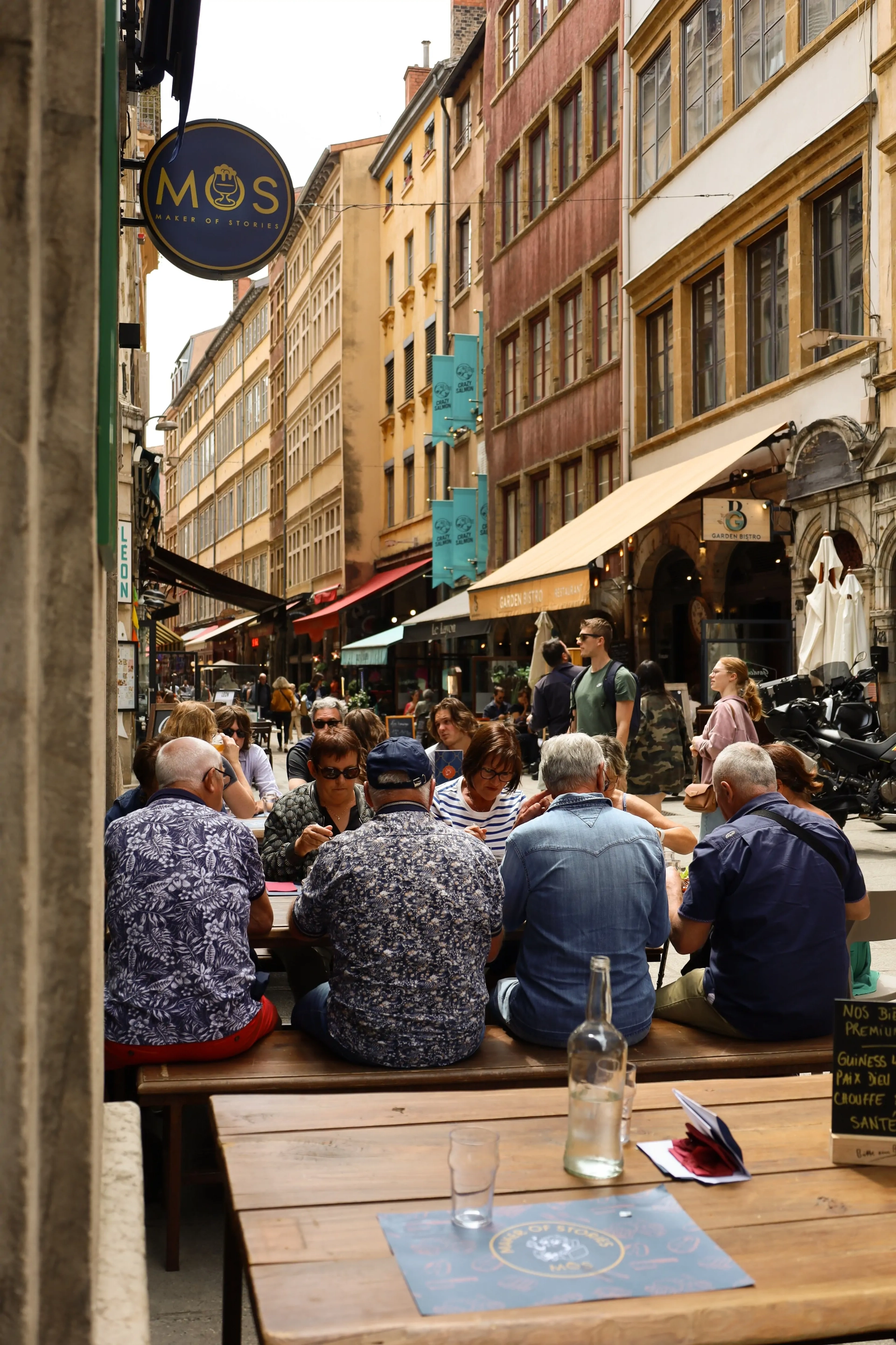 Venez profiter de la terrasse et des animations au MOS PUB Mercière à Lyon