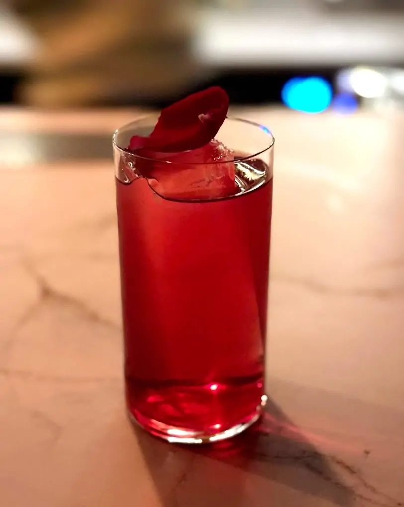 Vous cherchez un cocktail unique ? You Cocktail Bar vous surprendra avec ses créations sur mesure à Lyon Vous cherchez un cocktail unique ? You Cocktail Bar vous surprendra avec ses créations sur mesure à Lyon