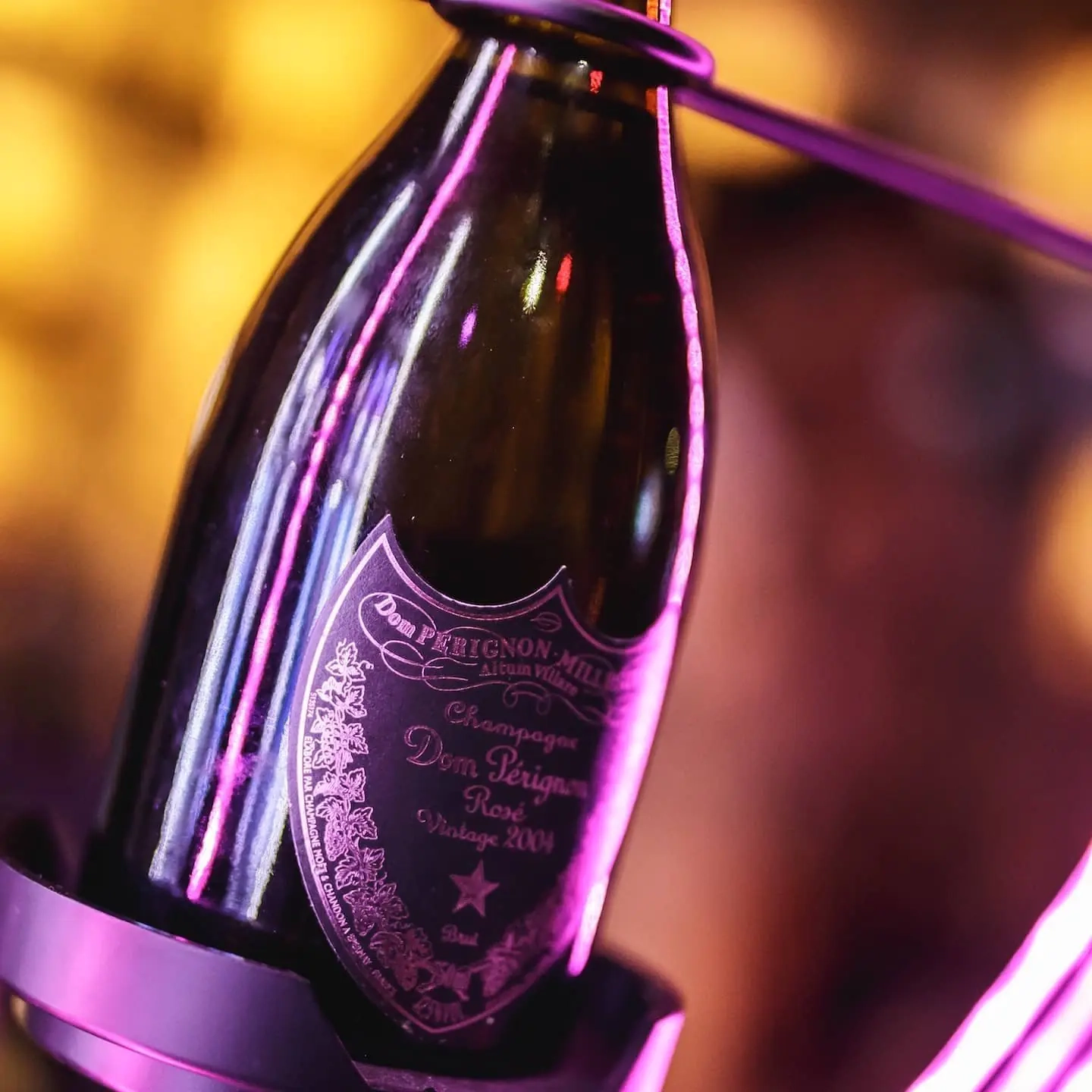 American Bar, bar à champagne & bar à hôtesses à Lyon American Bar, bar à champagne & bar à hôtesses à Lyon