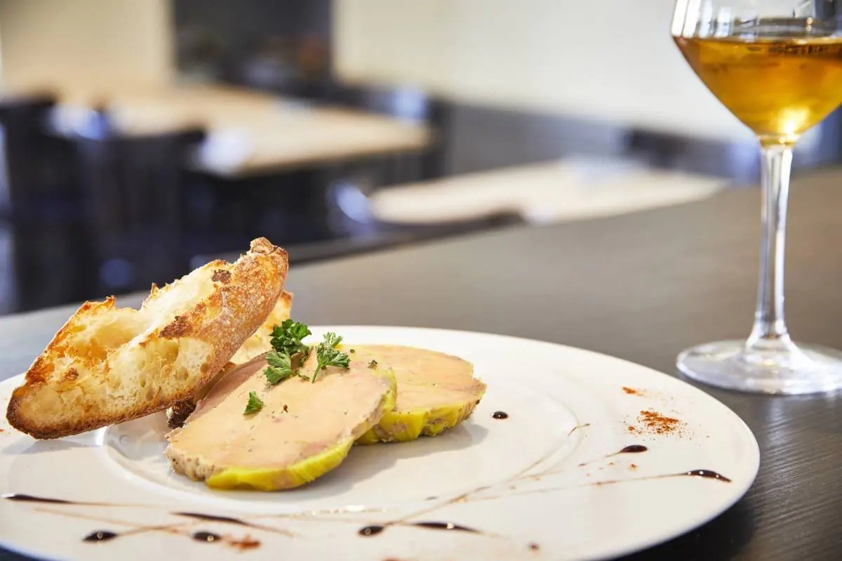 LE BISTROT D'ODETTE LE BISTROT D'ODETTE