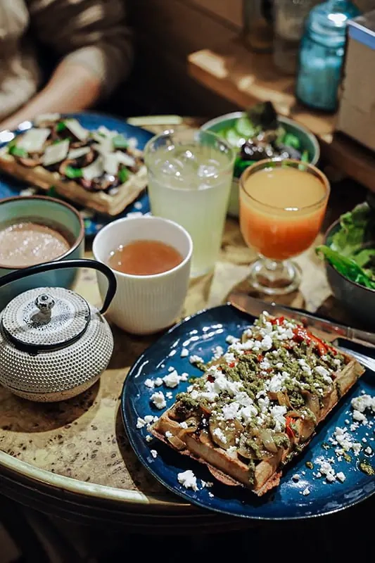 Ikône - Bar à Chocolat & EveryDay Brunch Ikône - Bar à Chocolat & EveryDay Brunch