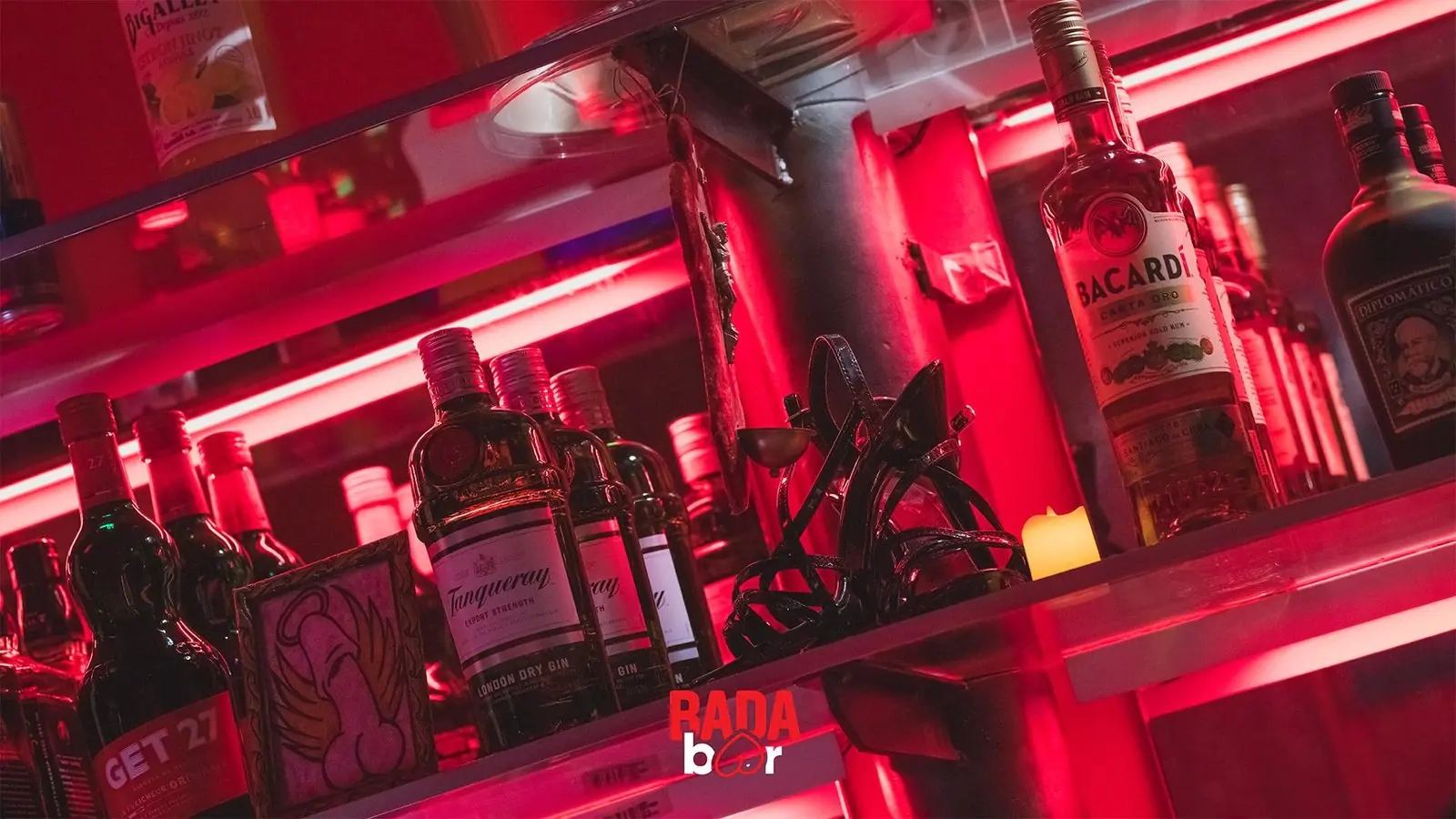 Bada Bar Lyon presqu’île — ambiance lounge libertin chic Bada Bar Lyon presqu’île — ambiance lounge libertin chic