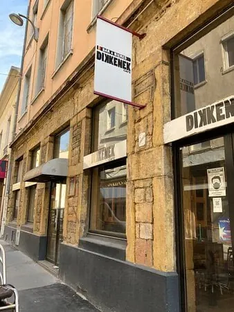 Dikkenek