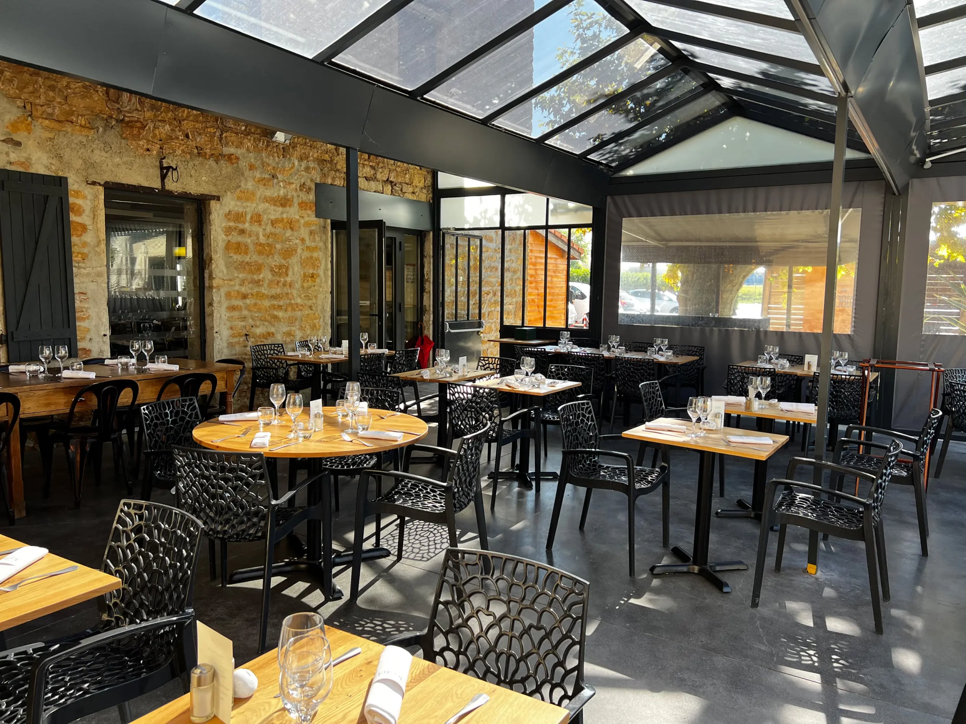 restaurant-chez-jostel-bord-de-saone-a-genay-1 restaurant-chez-jostel-bord-de-saone-a-genay-1
