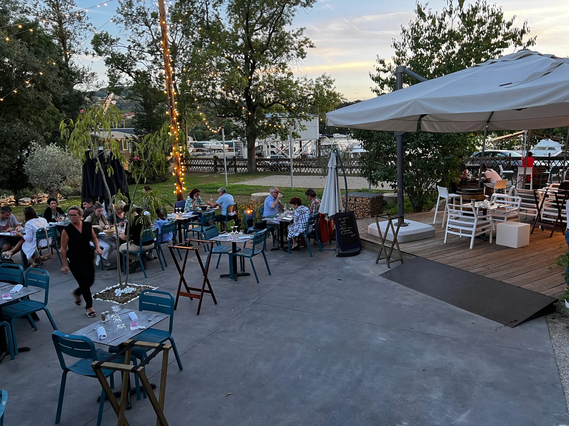 restaurant-chez-jostel-bord-de-saone-a-genay11 restaurant-chez-jostel-bord-de-saone-a-genay11