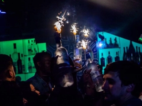 Le Black&White Club Lyon – Soirées Afro et Ambiance Cosmopolite