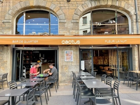 Cactus Bar