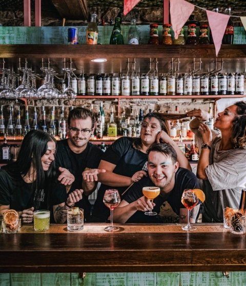 La Faute aux Ours Lyon – Bar insolite, cocktails et bonne humeur